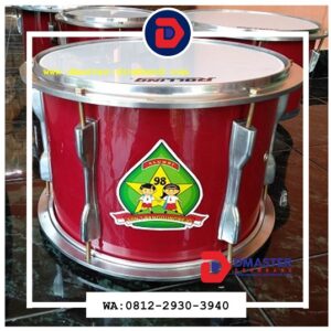 Warna Produk alat Drumband Merah